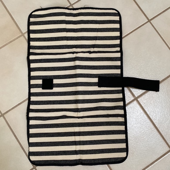 Pottery Barn Kids Mason Black Stripe slouchy diaper tote Tan Leather straps - Picture 15 of 15